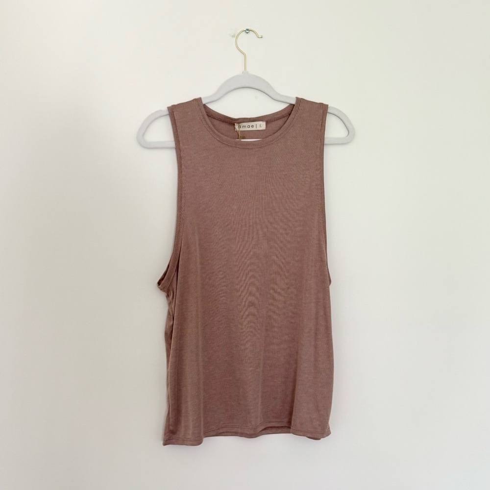 NWT AMAE Women's Sleeveless Top - Mauve